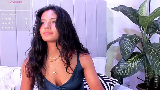 Snapshot of Mindy_sweety chatting on March 2025 01:32:02 PM Mindy sweety online show from March 2025 01:32:02 PM