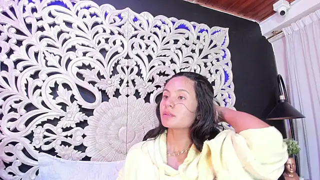 Snapshot of Mindy_sweety chatting on October 2025 11:43:01 AM Mindy sweety online show from October 2025 11:43:01 AM