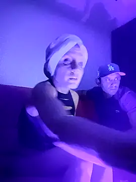 AnetteGoBa online show from November 2025 04:10:02 AM