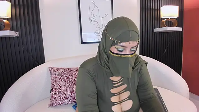 cloe sirena online show from March 2025 02:18:01 PM