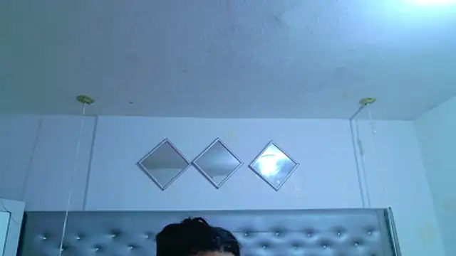 EileenBenzon online show from May 2026 02:11:01 PM