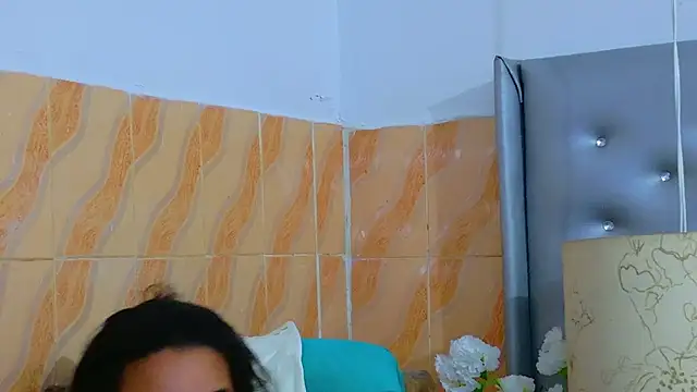 EileenBenzon online show from May 2026 04:10:01 AM