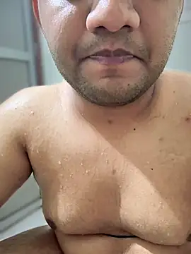 Snapshot of ved240 chatting on January 2025 05:06:01 PM ved240 online show from January 2025 05:06:01 PM