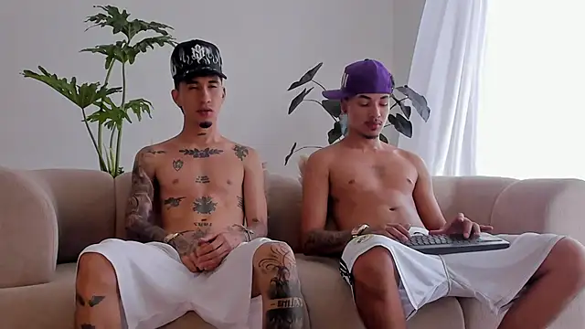 Ian and Noah online show from May 2026 08:03:02 PM