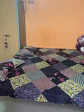 Black baby online show from December 2025 12:51:01 AM