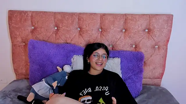 lana dol online show from February 2025 05:36:02 PM