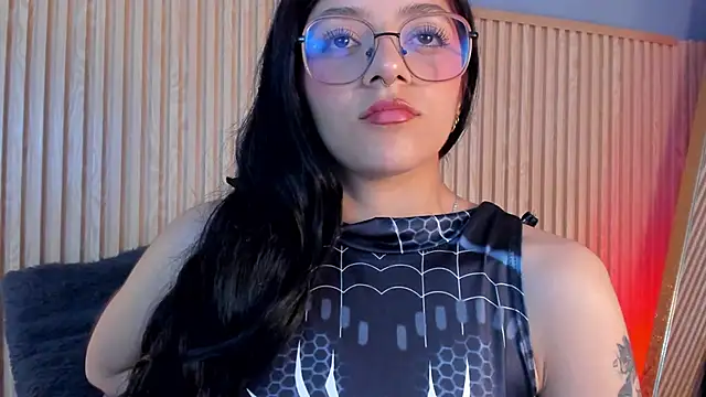 lana dol online show from October 2025 12:48:02 PM