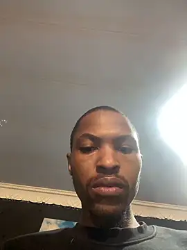 BlueIceCube online show from December 2025 05:57:01 AM