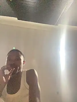 BlueIceCube online show from February 2026 02:10:01 AM