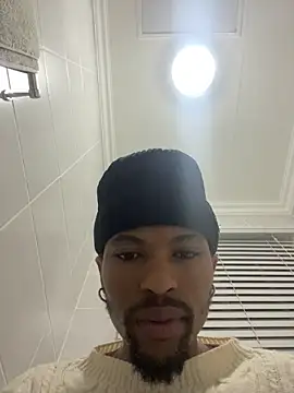 BlueIceCube online show from May 2026 03:12:01 AM
