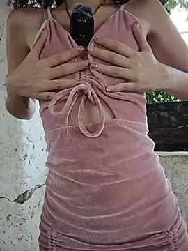 sweet outdoor charm online show from July 2026 04:02:01 PM