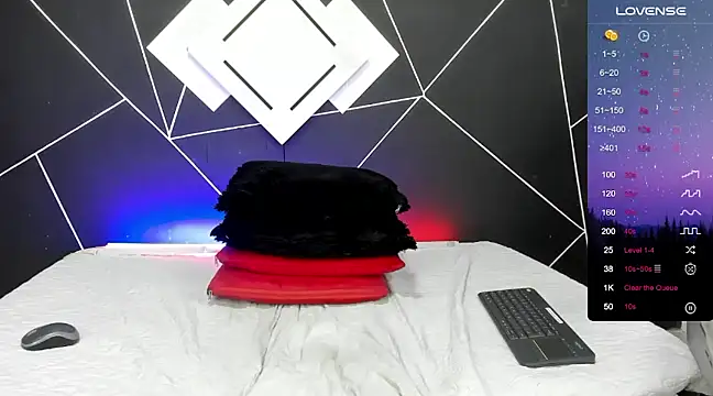 Snapshot of sofiakey chatting on December 2024 04:12:01 AM sofiakey online show from December 2024 04:12:01 AM