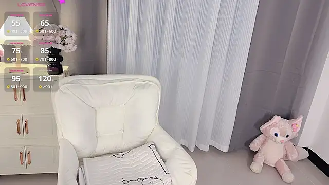 Snapshot of Lucky-susuBB chatting on December 2024 05:39:01 AM Lucky-susuBB online show from December 2024 05:39:01 AM