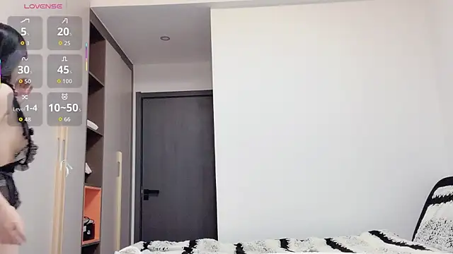 Snapshot of Lucky-susuBB chatting on February 2026 12:47:02 AM Lucky-susuBB online show from February 2026 12:47:02 AM