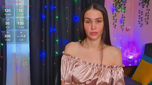 Snapshot of cross_the_line chatting on October 2025 10:40:02 AM cross the line online show from October 2025 10:40:02 AM