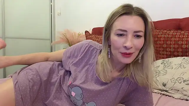  Maddalena  online show from March 2025 12:05:02 AM