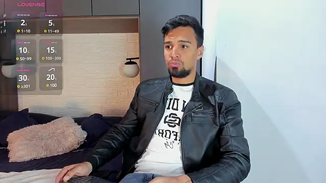 Edward max online show from March 2025 03:43:01 AM