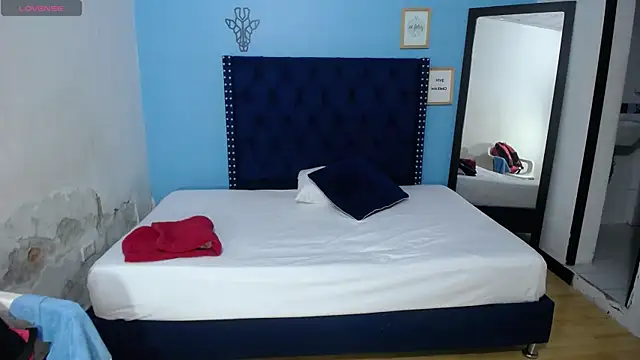 Snapshot of kinky_redhead18 chatting on March 2025 12:28:01 PM kinky redhead18 online show from March 2025 12:28:01 PM