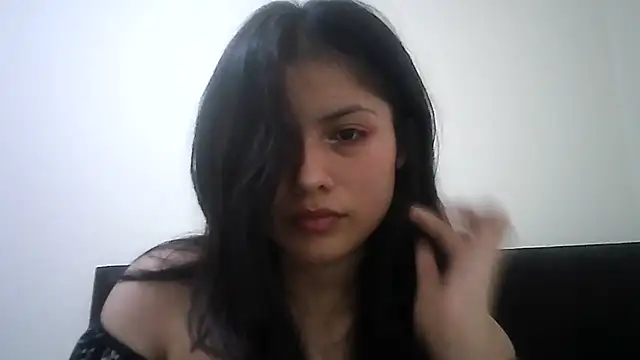 Snapshot of Elsa_sweet chatting on January 2025 03:12:01 AM Elsa sweet online show from January 2025 03:12:01 AM