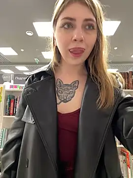 Sunny   Bunny online show from February 2025 02:22:02 PM