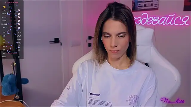 Snapshot of _ni_kiss chatting on September 2025 08:44:01 PM ni kiss online show from September 2025 08:44:01 PM