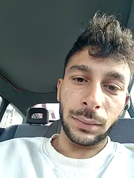 Iulianmarius12 online show from February 2026 01:09:02 PM