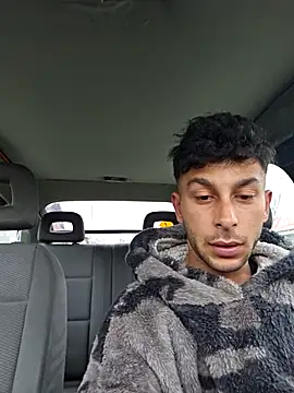 Iulianmarius12 online show from March 2026 10:18:01 AM