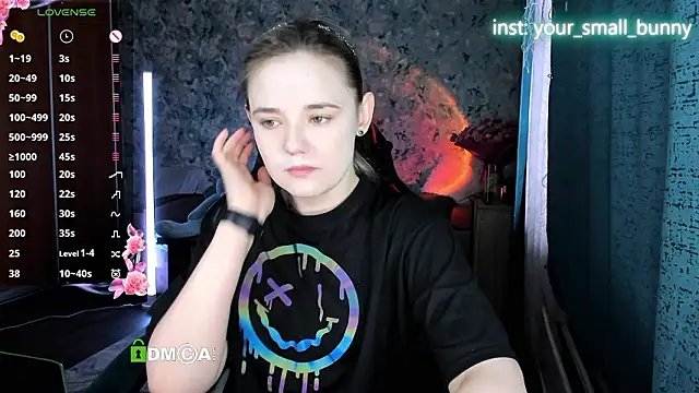 Snapshot of Your_small_bunny chatting on March 2026 02:05:02 AM Your small bunny online show from March 2026 02:05:02 AM