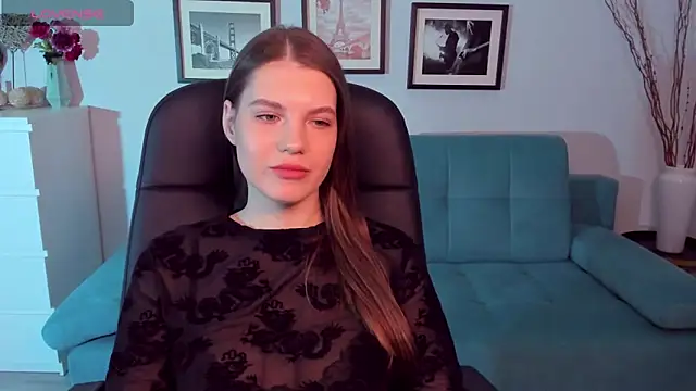 Snapshot of BellaSweetHeart chatting on March 2025 07:15:02 PM BellaSweetHeart online show from March 2025 07:15:02 PM