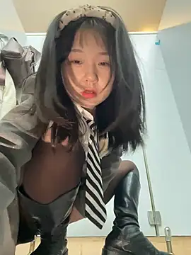 Xixi-Gala online show from March 2025 03:09:02 AM