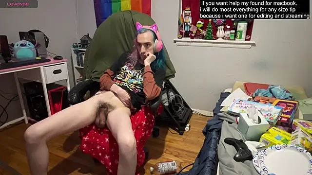 tallnerdyguy online show from March 2025 04:05:02 AM