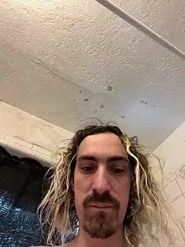 tallnerdyguy online show from April 2026 10:29:02 PM