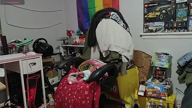 tallnerdyguy online show from May 2026 01:47:02 AM