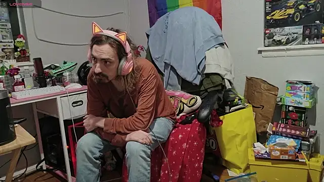 tallnerdyguy online show from May 2026 01:56:01 AM