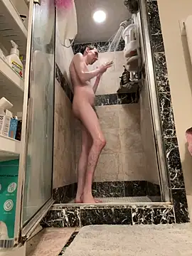 tallnerdyguy online show from July 2026 03:32:01 AM