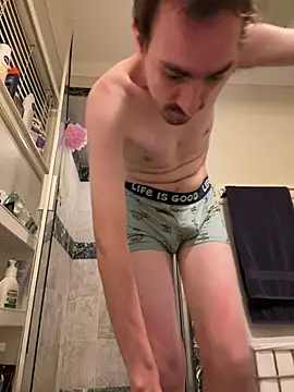 tallnerdyguy online show from July 2026 04:08:02 AM