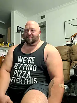 Strong Bear89 online show from December 2024 06:06:01 PM