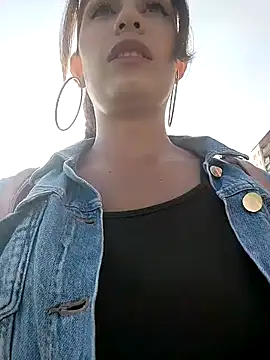 Alysson-- online show from January 2025 01:09:02 PM