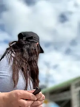 Alysson-- online show from March 2026 02:39:02 PM