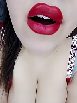 Snapshot of sexy-mariya chatting on October 2025 03:22:02 PM sexy-mariya online show from October 2025 03:22:02 PM