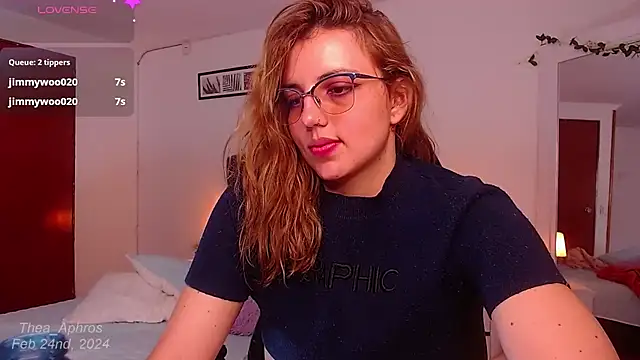 Thea Aphros  online show from February 2025 07:36:01 PM