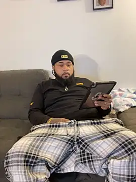 Snapshot of Pap1_Champo chatting on January 2025 06:46:01 AM Pap1 Champo online show from January 2025 06:46:01 AM