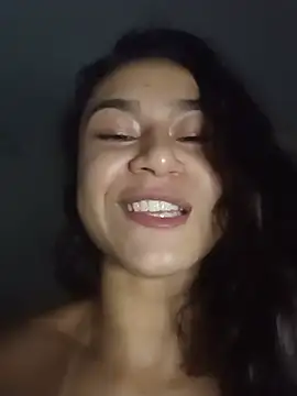 yummi  priv online show from July 2026 07:23:02 AM
