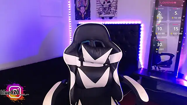 Skyler  blue4 online show from October 2025 08:53:02 PM