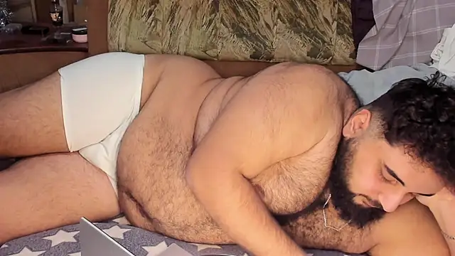 Snapshot of teddy_alan chatting on February 2025 01:27:01 PM teddy alan online show from February 2025 01:27:01 PM