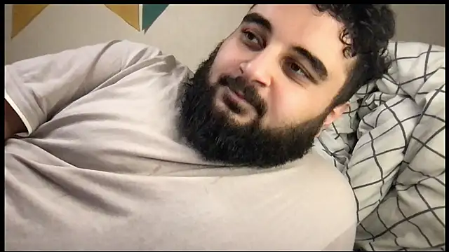 Snapshot of teddy_alan chatting on October 2025 05:05:01 AM teddy alan online show from October 2025 05:05:01 AM