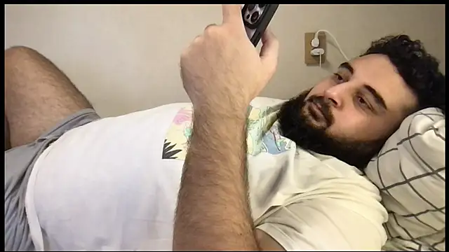 Snapshot of teddy_alan chatting on October 2025 08:11:02 AM teddy alan online show from October 2025 08:11:02 AM