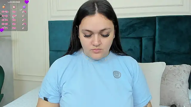 Charlotte Mayer online show from January 2025 12:05:02 PM