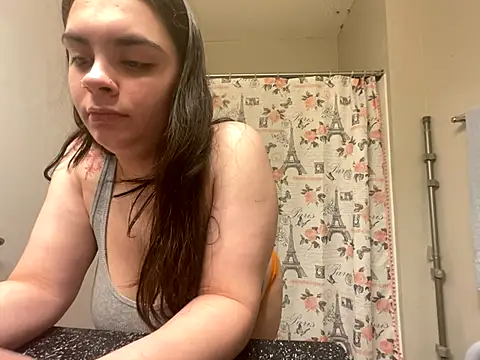 Snapshot of jasmine2badd chatting on December 2024 05:07:02 AM jasmine2badd online show from December 2024 05:07:02 AM