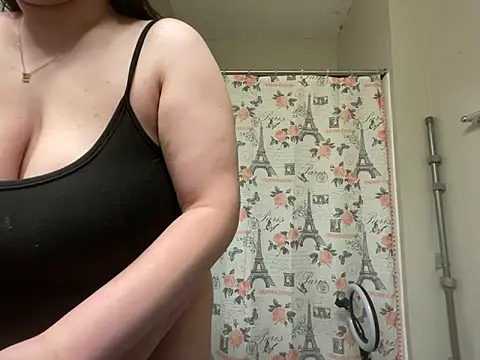 Snapshot of jasmine2badd chatting on December 2024 05:00:01 AM jasmine2badd online show from December 2024 05:00:01 AM